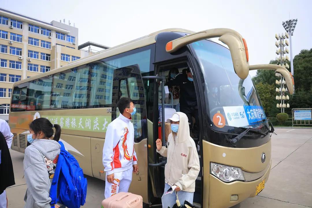 这种“二对一”的贴心服务