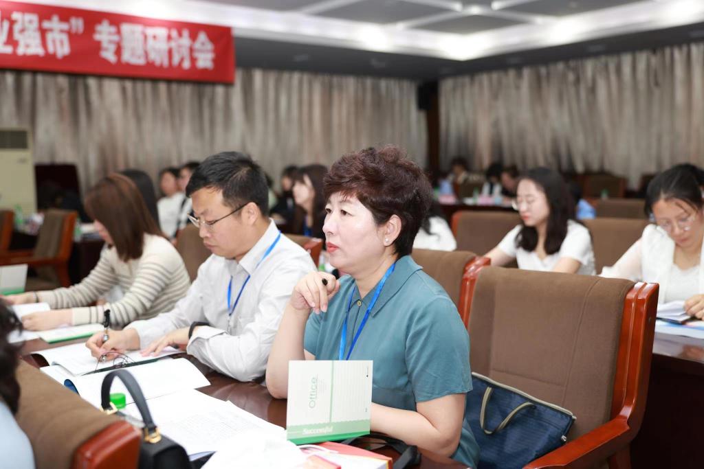要感悟思想伟力