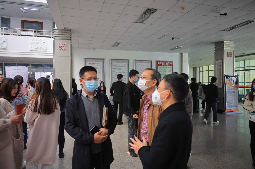 筑梦龙江”2022届毕业生秋季供需洽